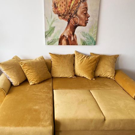 Apartman Milica Appartement Ni Buitenkant foto