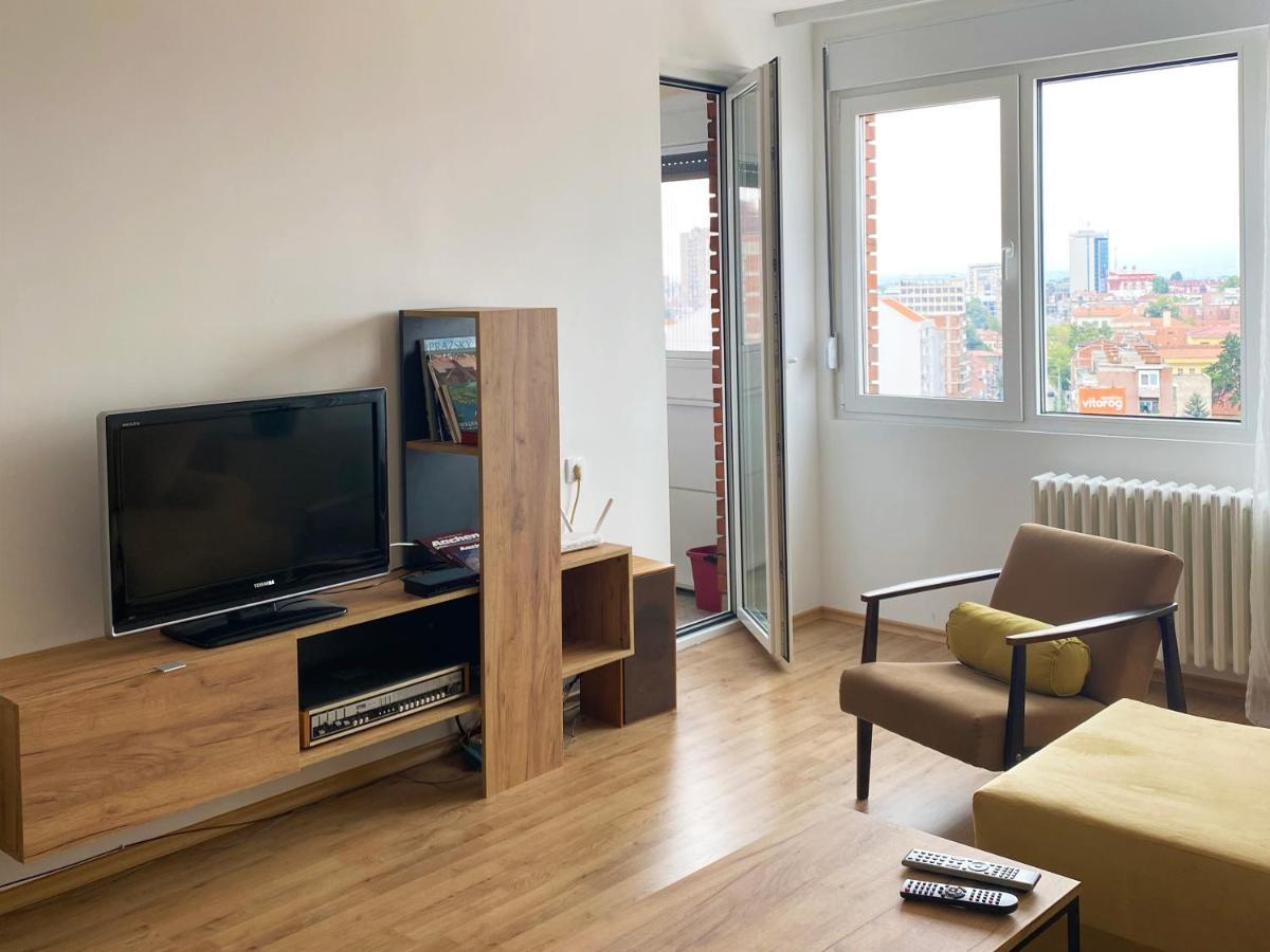 Apartman Milica Appartement Ni Buitenkant foto